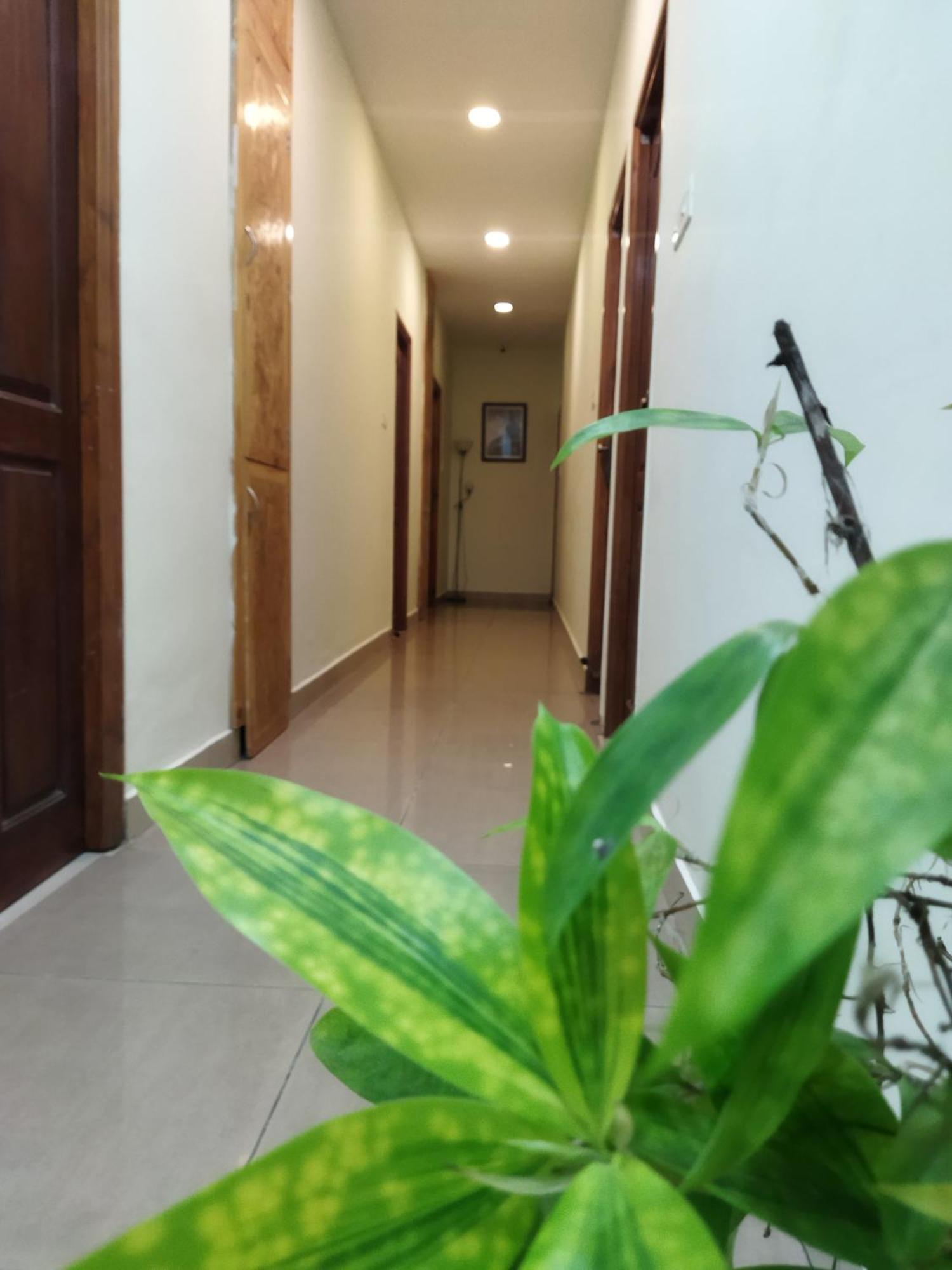 Chaplin Hotel Pondicherry Exterior foto